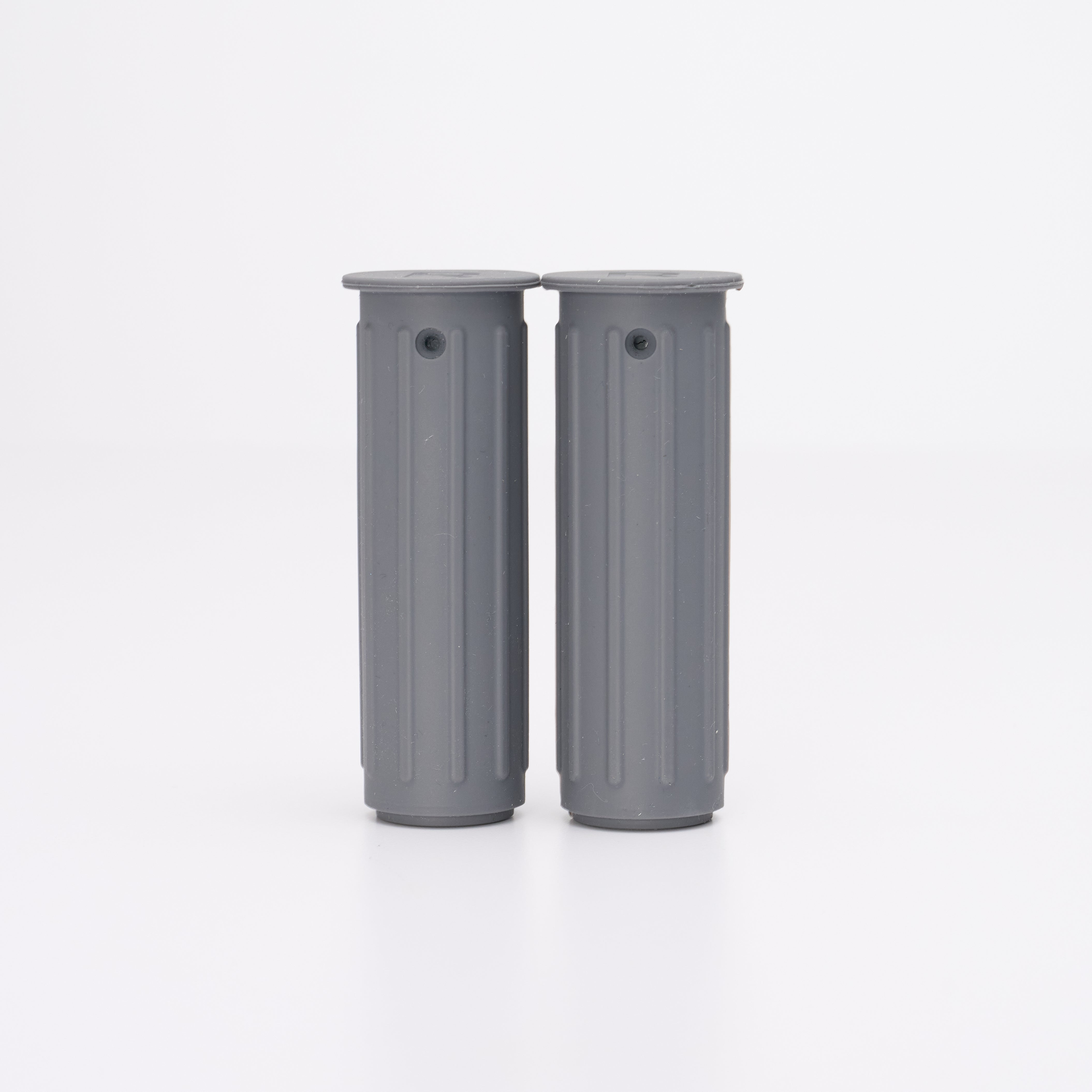 R TRUNK TT HANDLE™ SILICONE GRIP