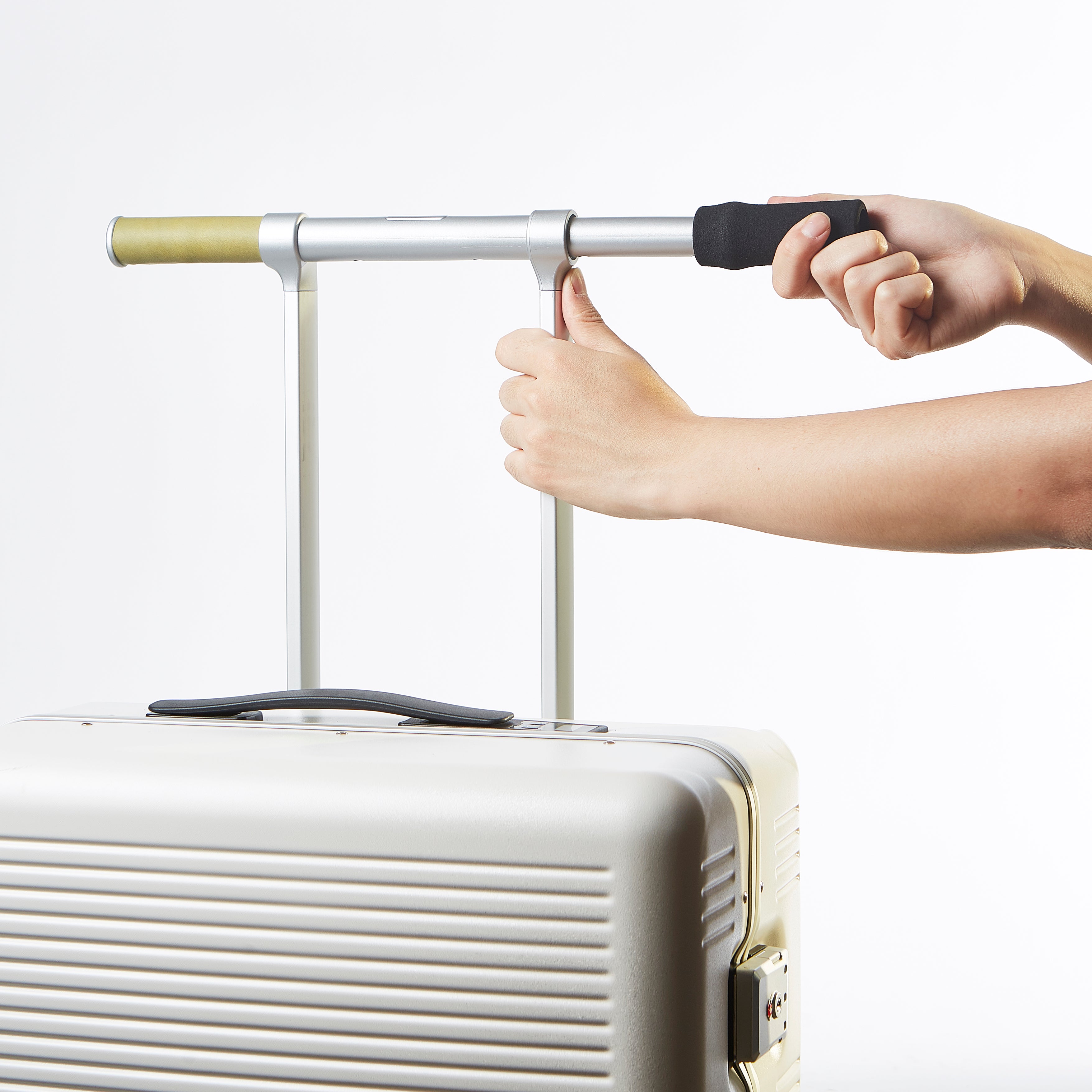 R TRUNK TT HANDLE™ LEATHER | R TRUNK | RAWROW.TOKYO